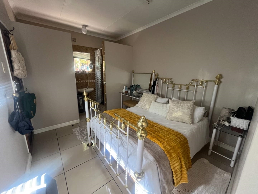 5 Bedroom Property for Sale in Blydeville Northern Cape